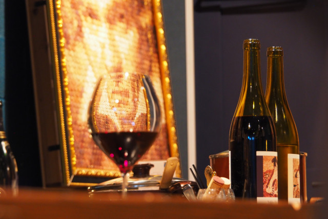 コルクアートから広がる出会いと好奇心。浅草の奥に潜む『Atelier Cork & Tip』で知ったワインの魅力